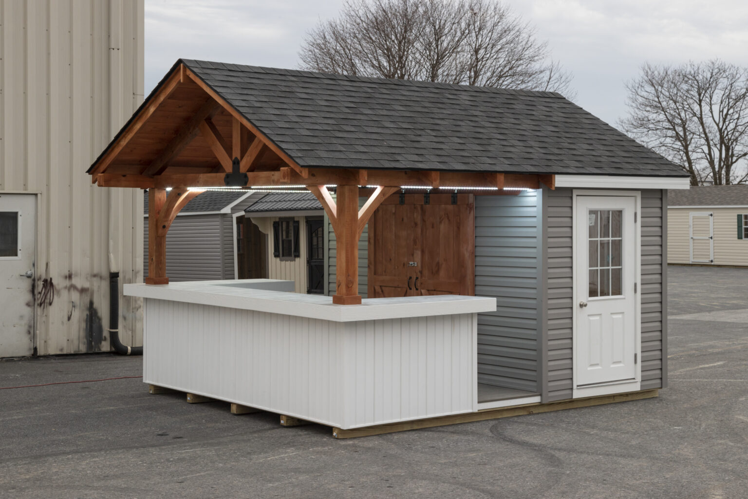 Tiki Bar Backyard Escapes